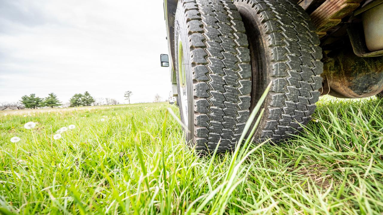 Ford F-550 Regular Cab DRW 4WD 2015