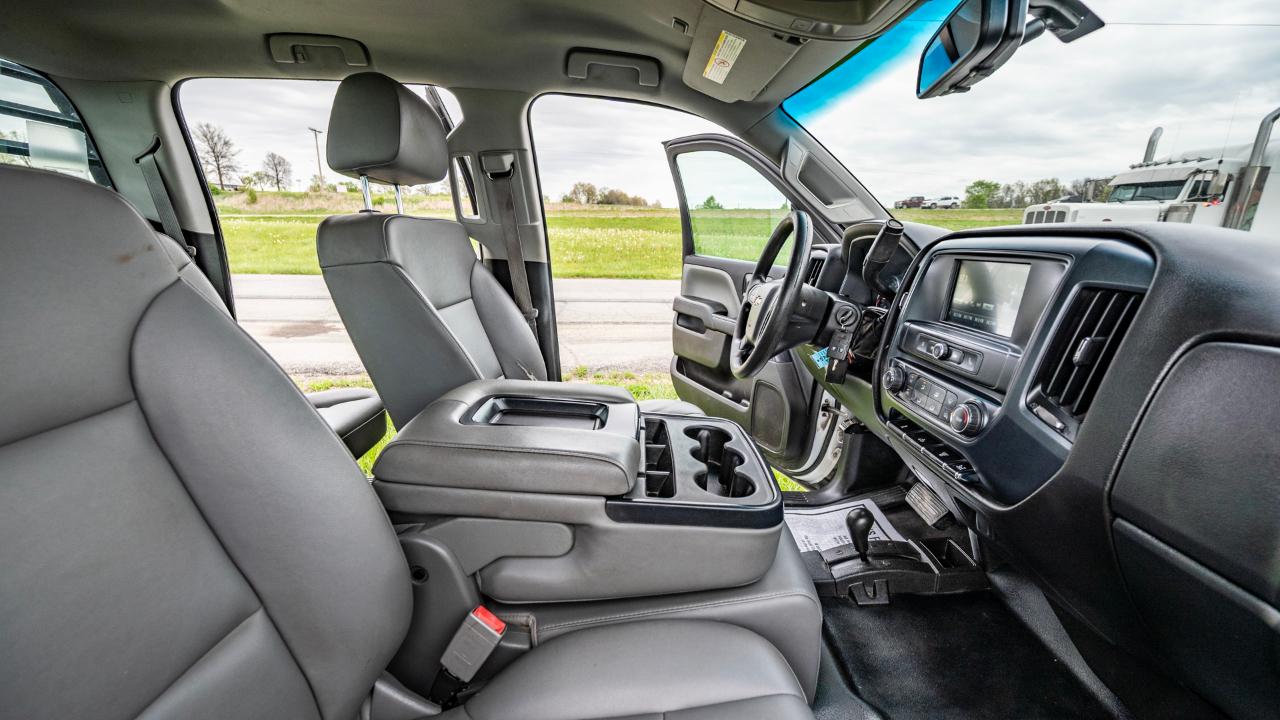 Chevrolet Silverado 3500HD Work Truck Crew Cab 4WD 2016