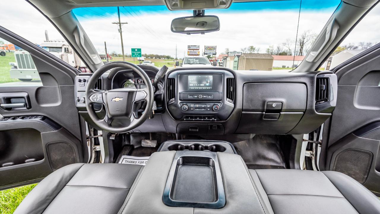 Chevrolet Silverado 3500HD Work Truck Crew Cab 4WD 2016