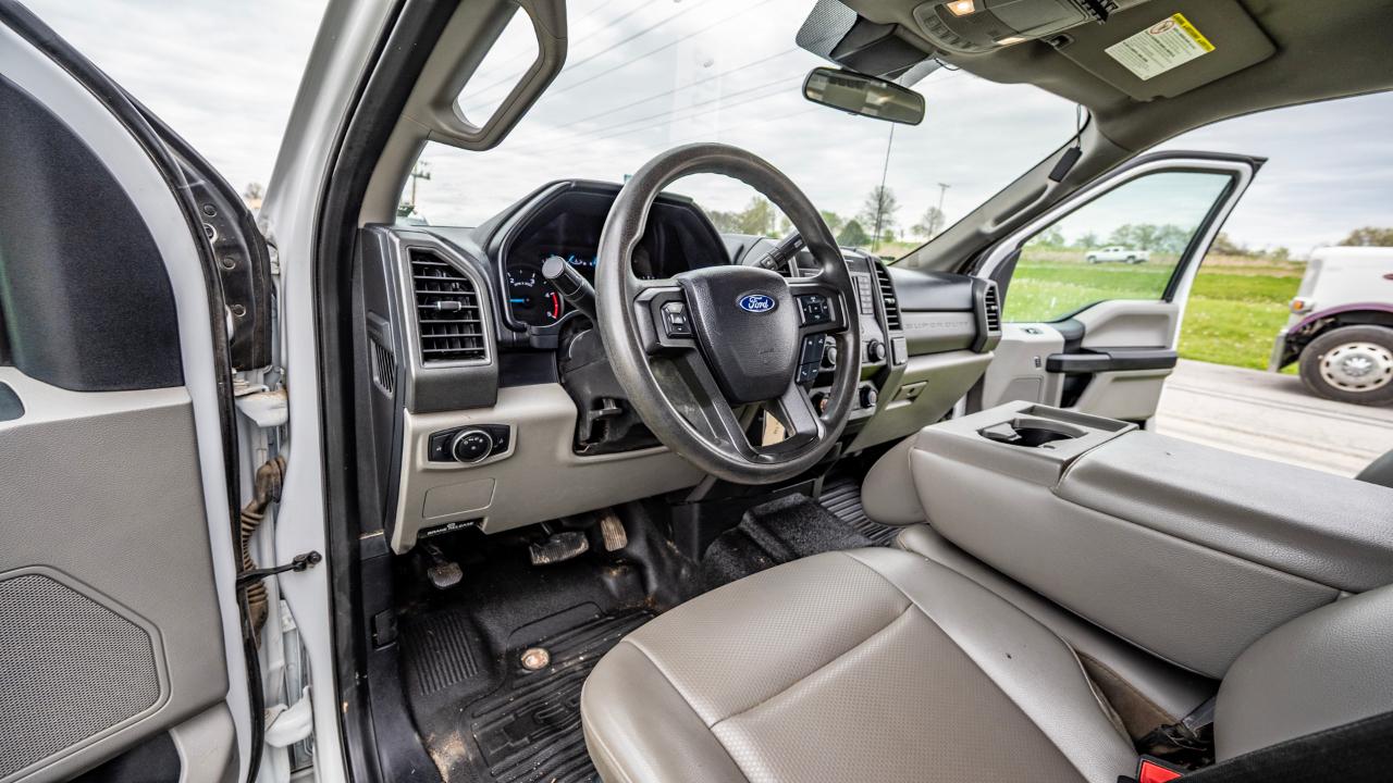 Ford F-450 SD Crew Cab DRW 4WD 2021