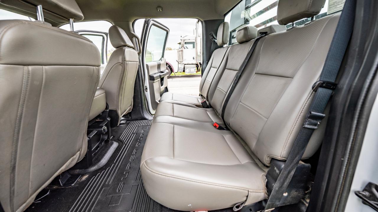 Ford F-450 SD Crew Cab DRW 4WD 2021