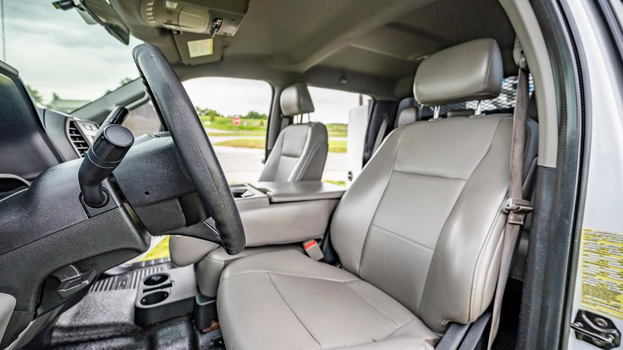 Ford F-550 Crew Cab DRW 4WD 2019