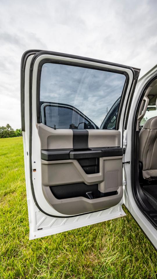 Ford F-550 Crew Cab DRW 4WD 2019