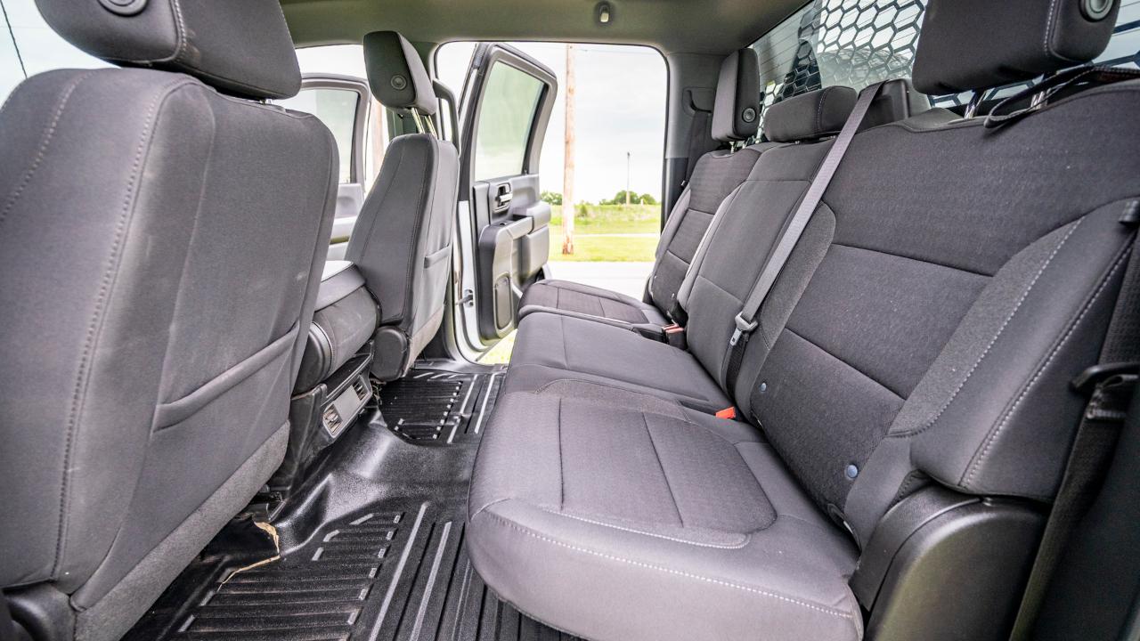 Chevrolet Silverado 3500HD Work Truck Crew Cab 4WD 2023