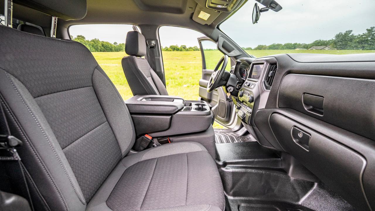 Chevrolet Silverado 3500HD Work Truck Crew Cab 4WD 2023