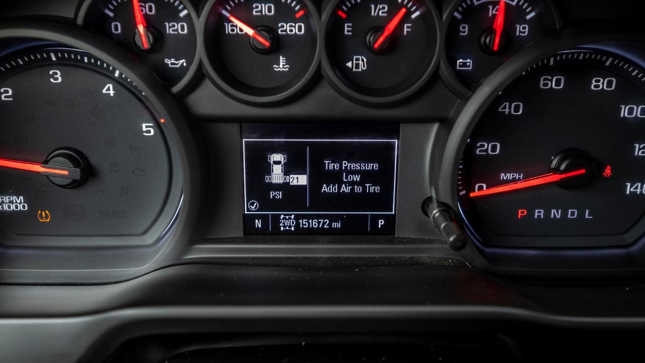 Chevrolet Silverado 3500HD Work Truck Crew Cab 4WD 2023