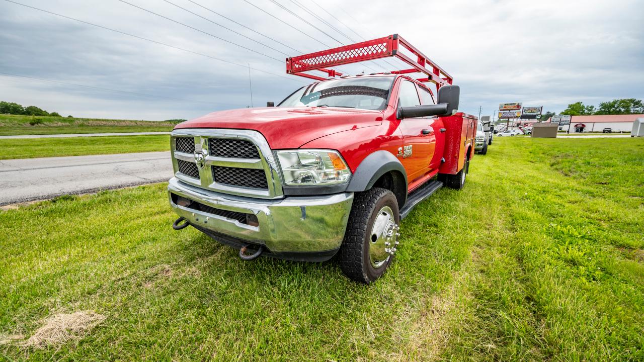 RAM 5500 Crew Cab SWB 4WD DRW 2017