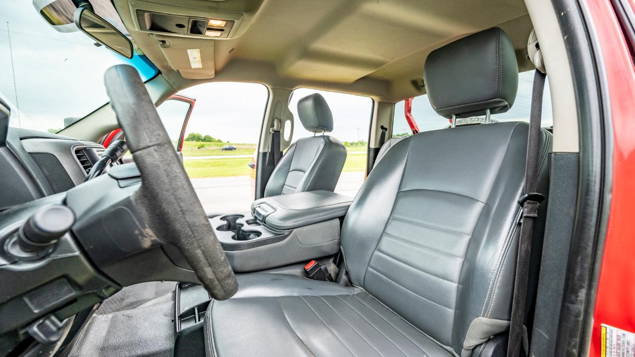 RAM 5500 Crew Cab SWB 4WD DRW 2017
