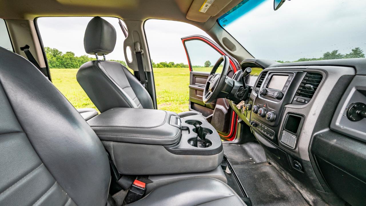 RAM 5500 Crew Cab SWB 4WD DRW 2017