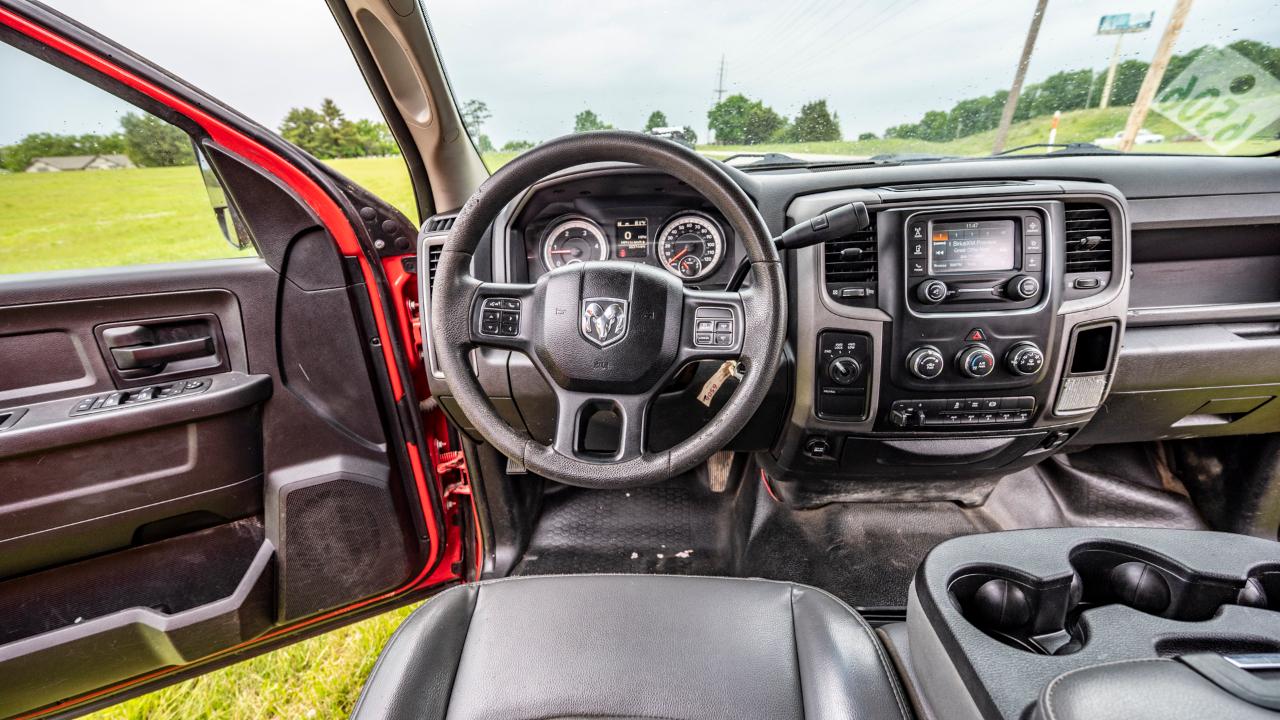 RAM 5500 Crew Cab SWB 4WD DRW 2017