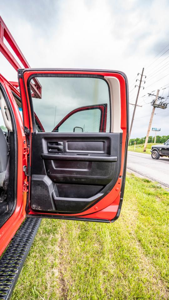 RAM 5500 Crew Cab SWB 4WD DRW 2017