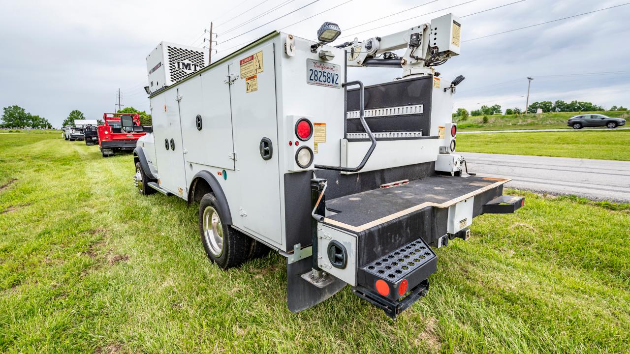 RAM 5500 Regular Cab 4WD DRW 2019