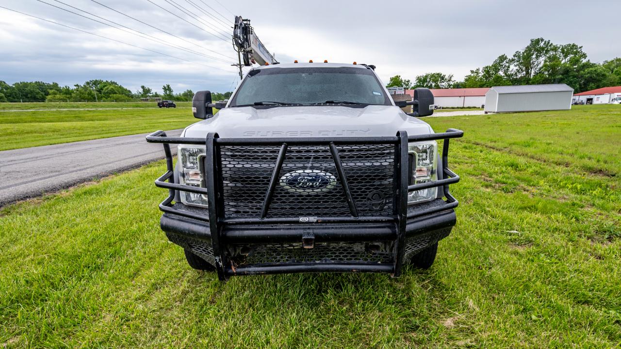 Ford F-550 Crew Cab DRW 4WD 2019