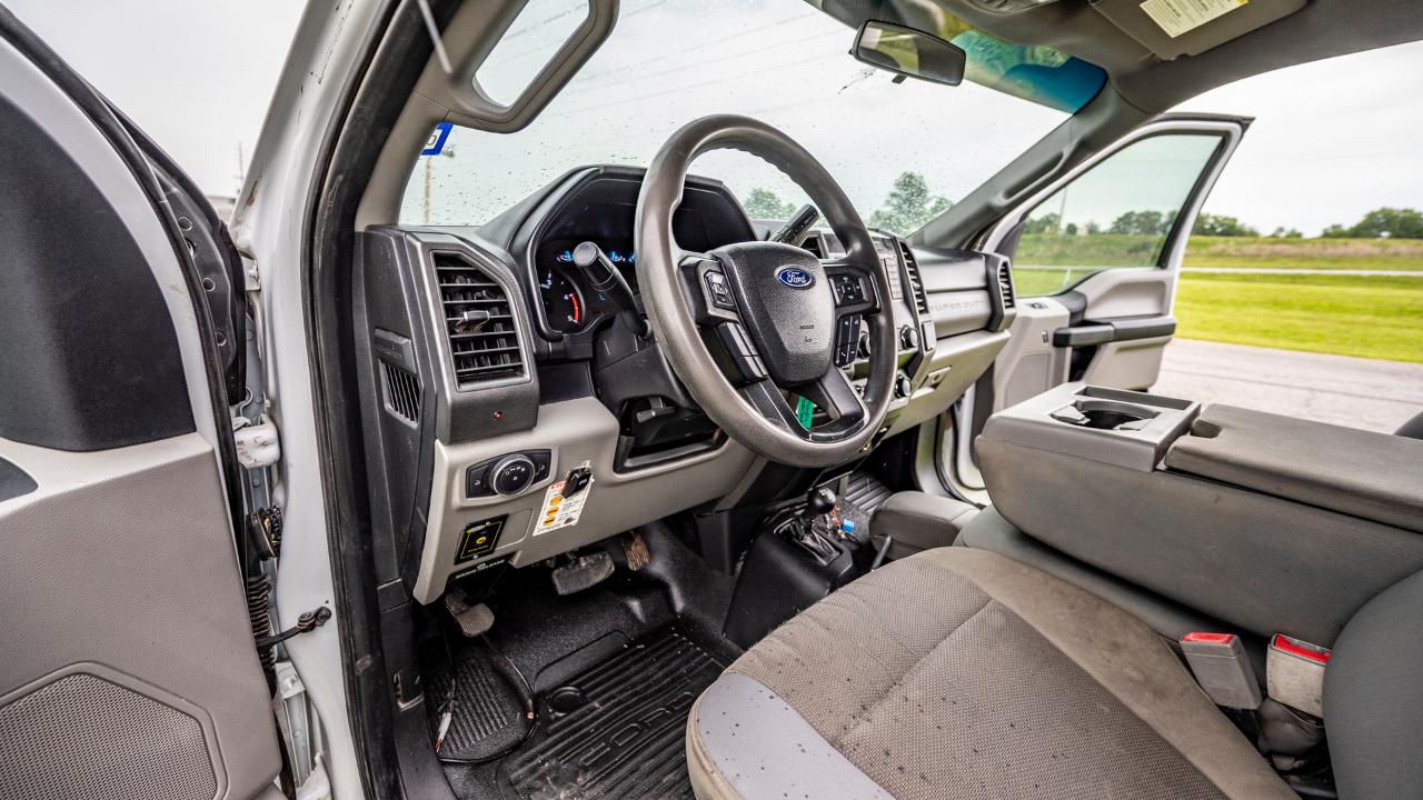 Ford F-550 Crew Cab DRW 4WD 2019