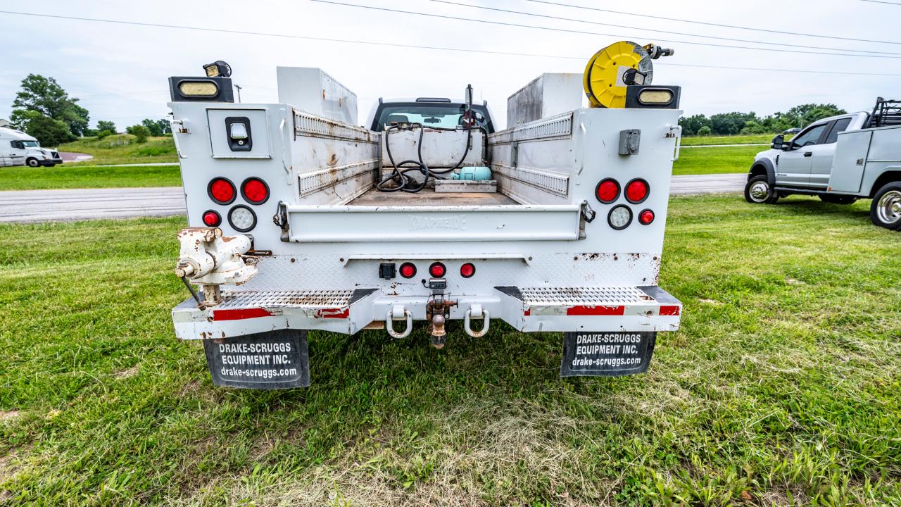 Ford F-550 Regular Cab DRW 4WD 2017