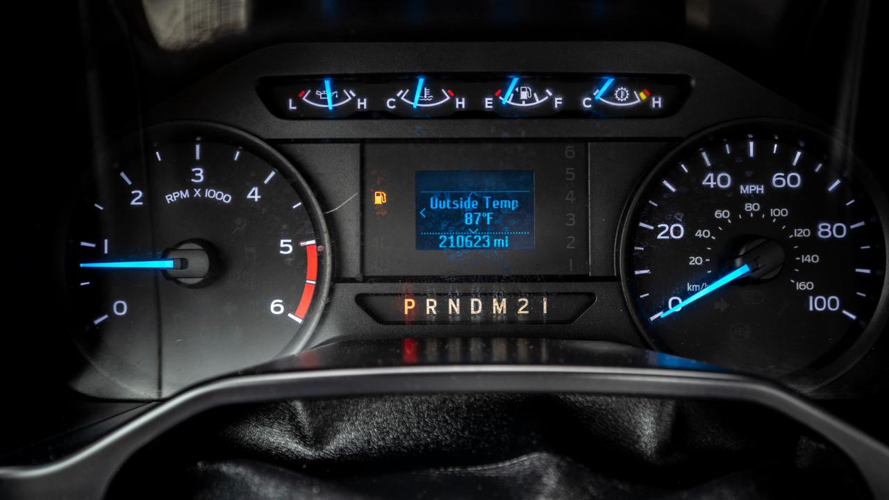 Ford F-550 Regular Cab DRW 4WD 2017