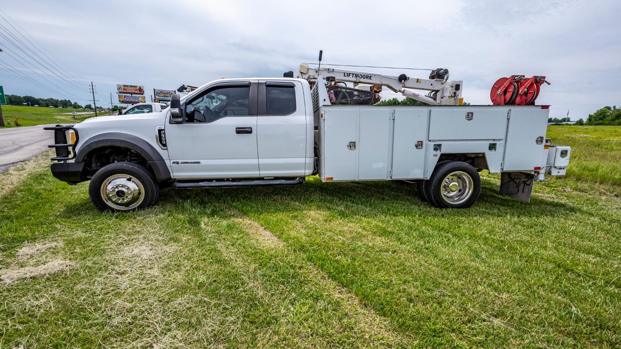 Ford F-550 SuperCab DRW 4WD 2017