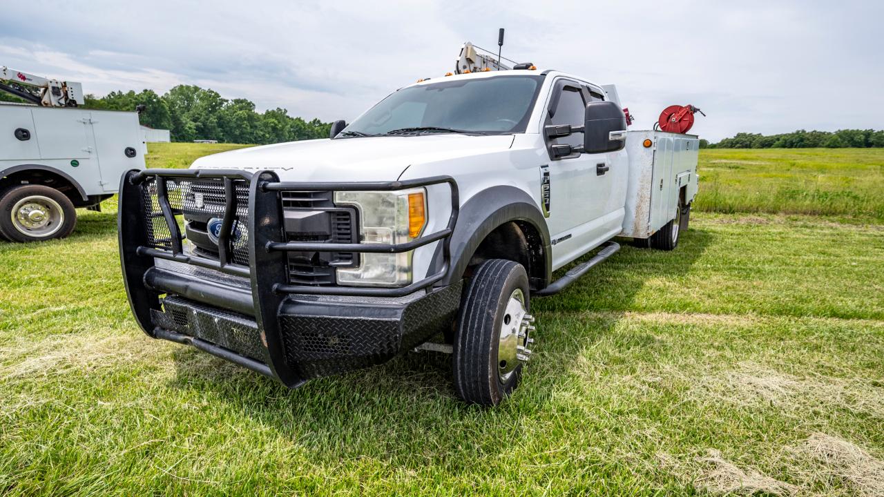 Ford F-550 SuperCab DRW 4WD 2017