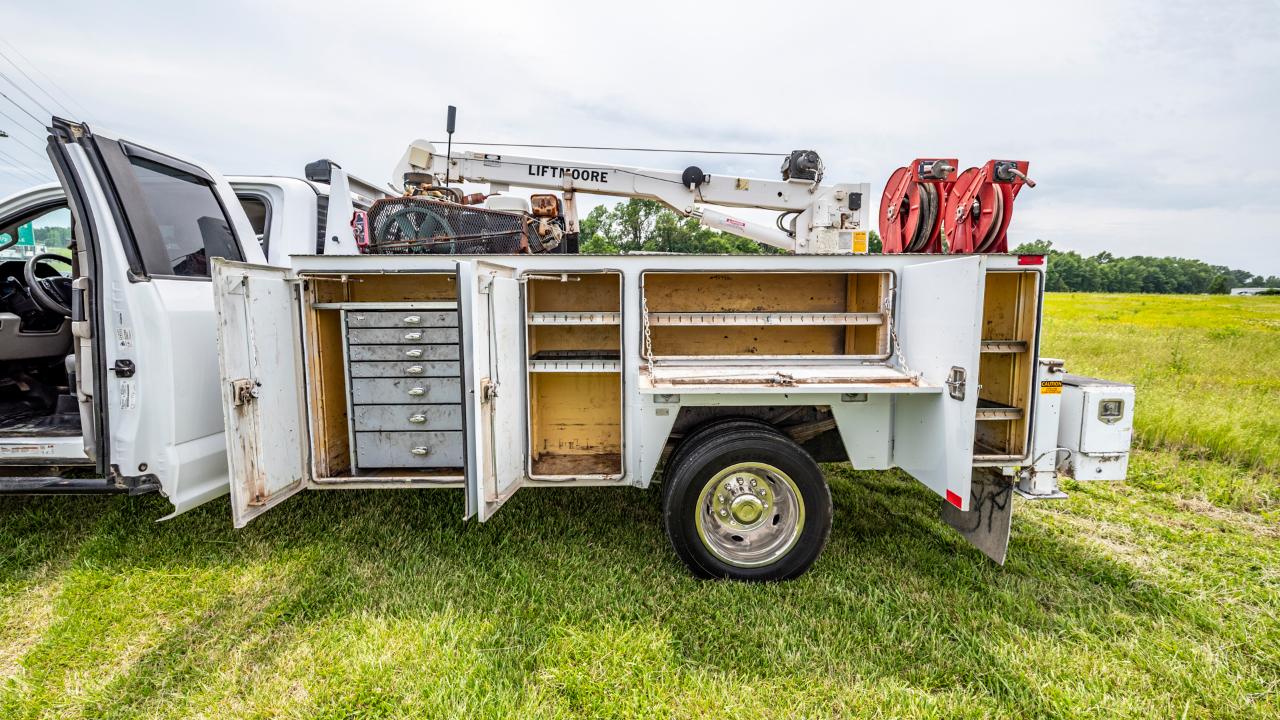 Ford F-550 SuperCab DRW 4WD 2017