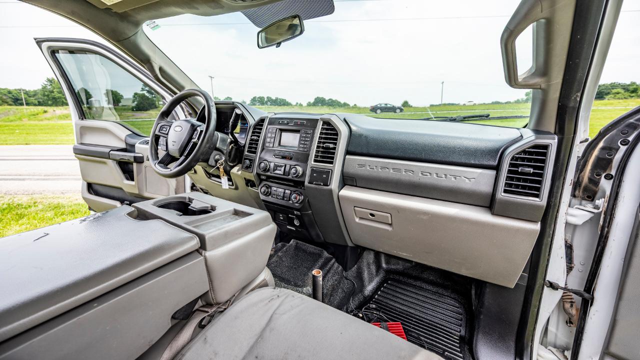 Ford F-550 SuperCab DRW 4WD 2017