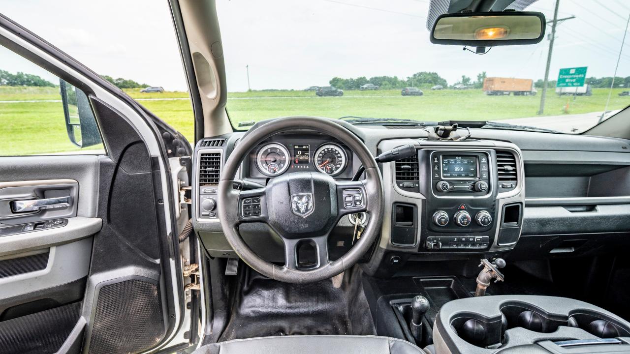 RAM 5500 Regular Cab 4WD DRW 2015