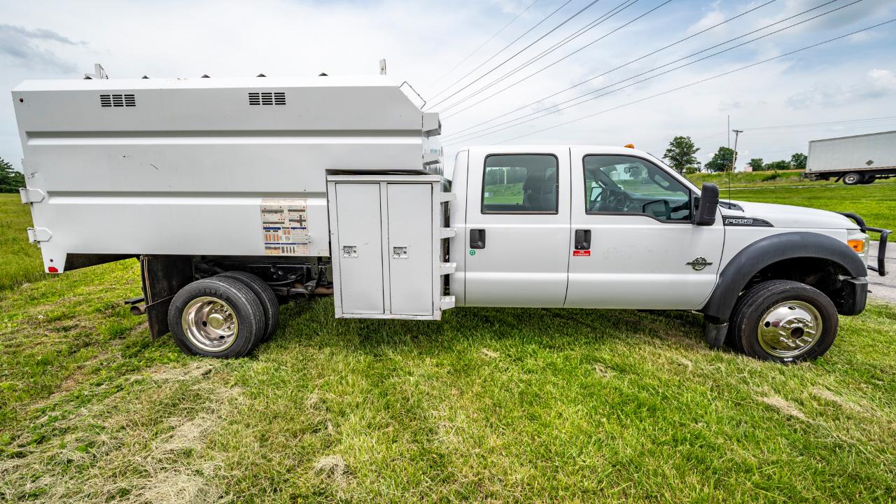 Ford F-550 Crew Cab DRW 4WD 2015