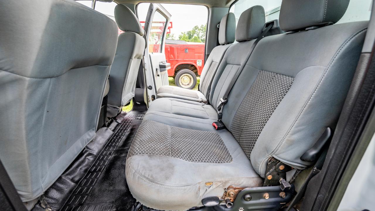 Ford F-550 Crew Cab DRW 4WD 2015