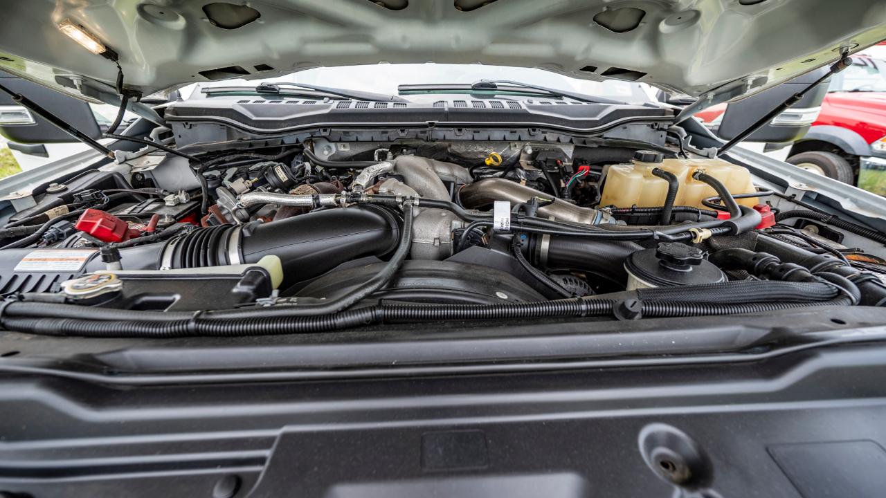 Ford F-550 Regular Cab DRW 4WD 2020