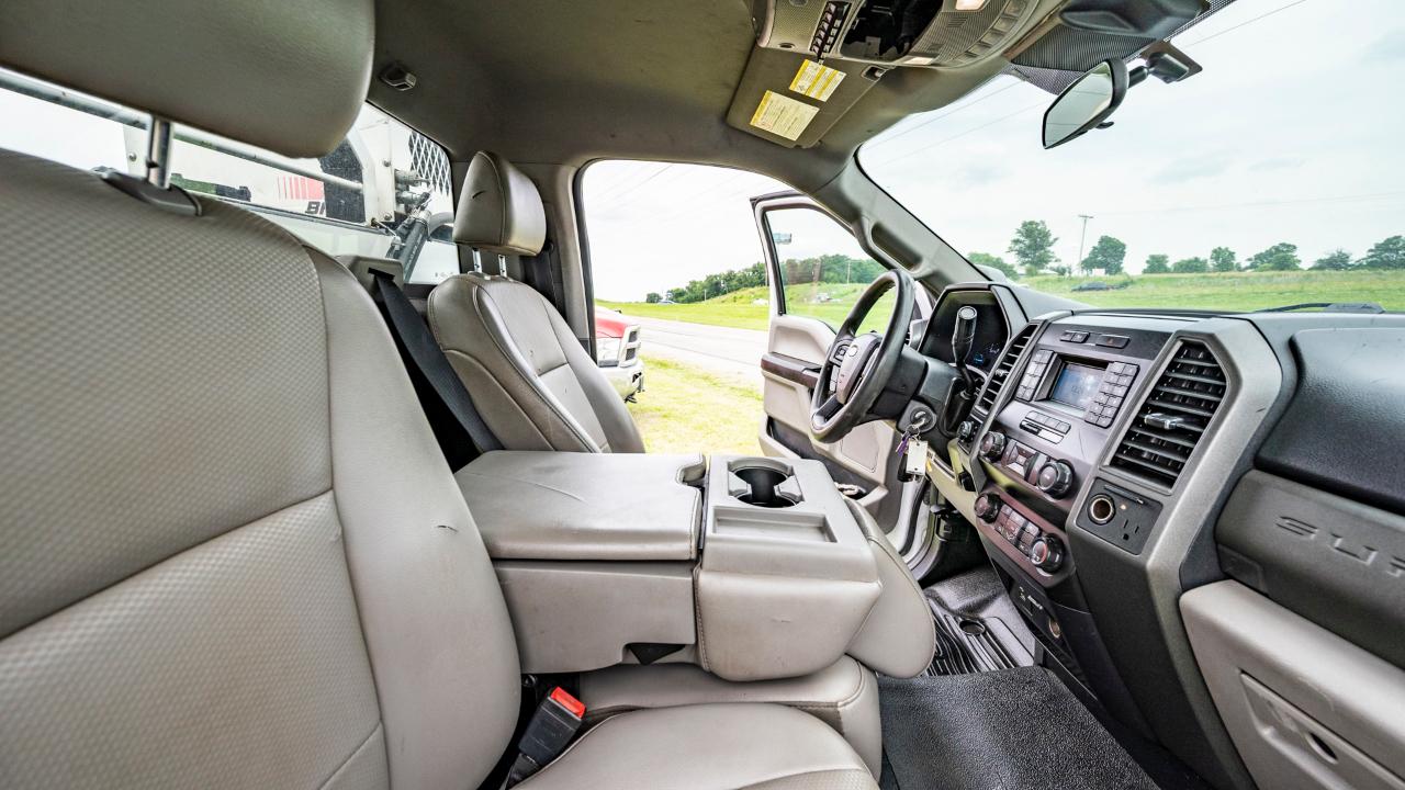 Ford F-550 Regular Cab DRW 4WD 2020