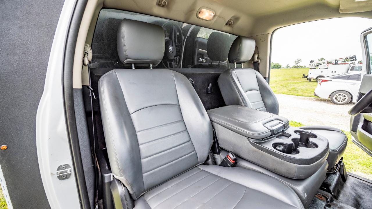 RAM 5500 Regular Cab SWB 2WD DRW 2016