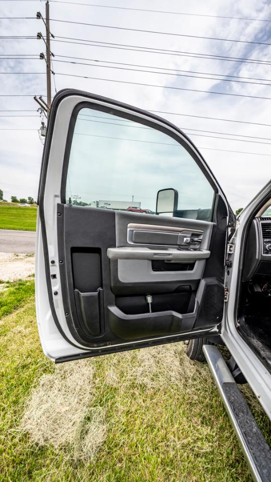 RAM 5500 Regular Cab SWB 2WD DRW 2016