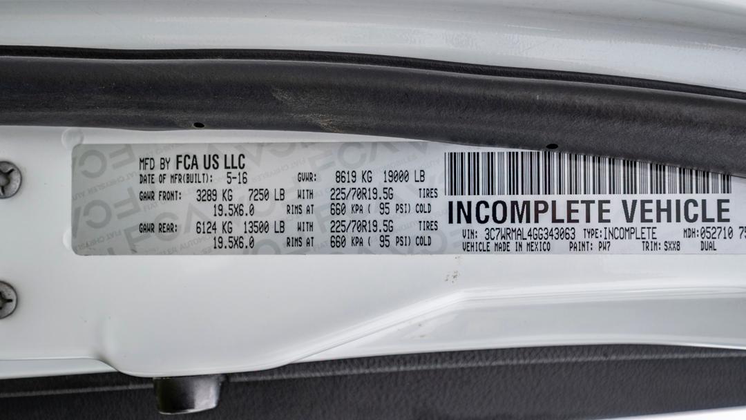RAM 5500 Regular Cab SWB 2WD DRW 2016