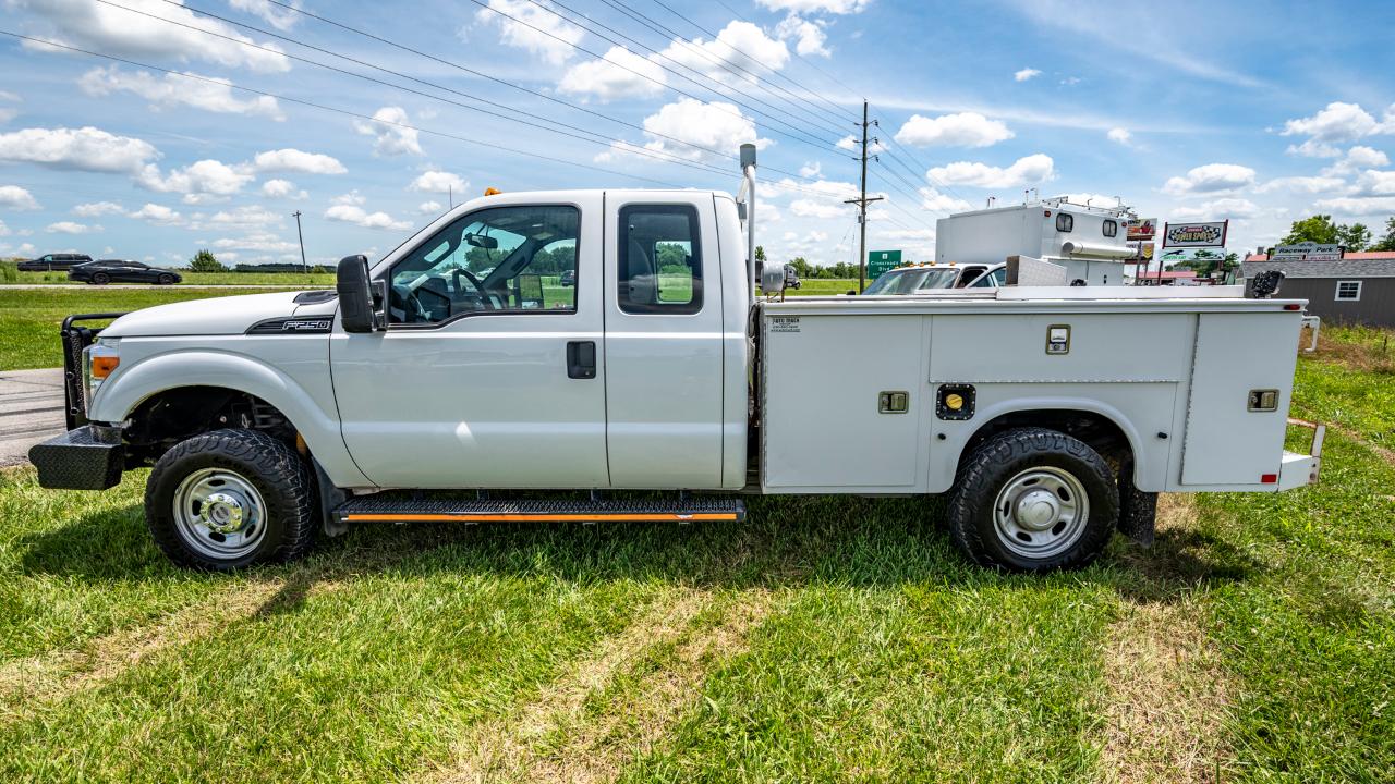 Ford F-250 SD XL SuperCab 4WD 2015