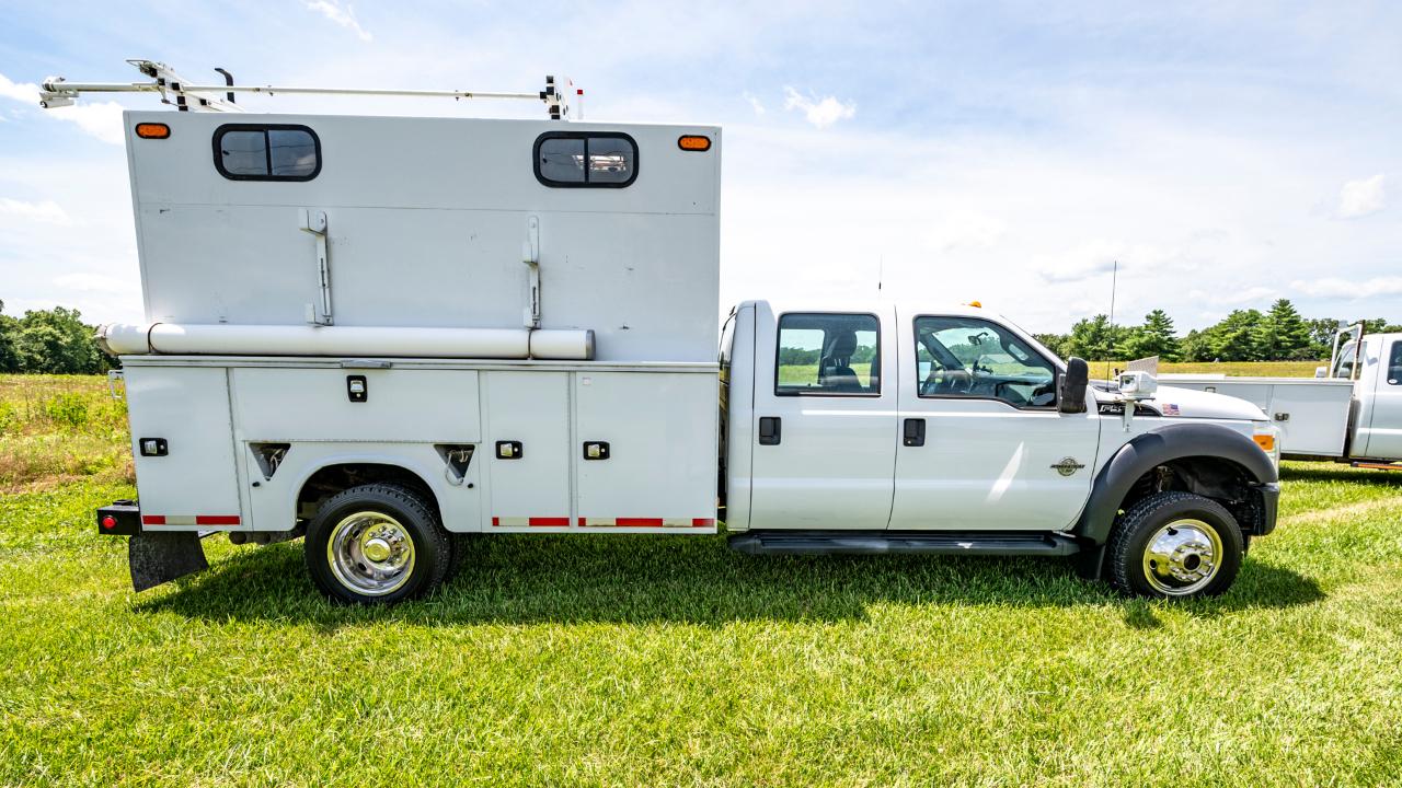 Ford F-550 Crew Cab DRW 4WD 2015