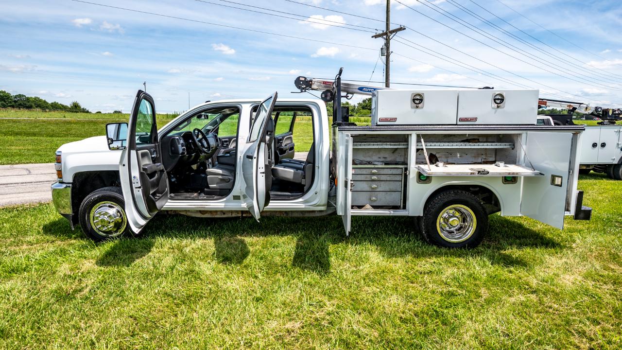 Chevrolet Silverado 3500HD Work Truck Crew Cab 4WD 2017
