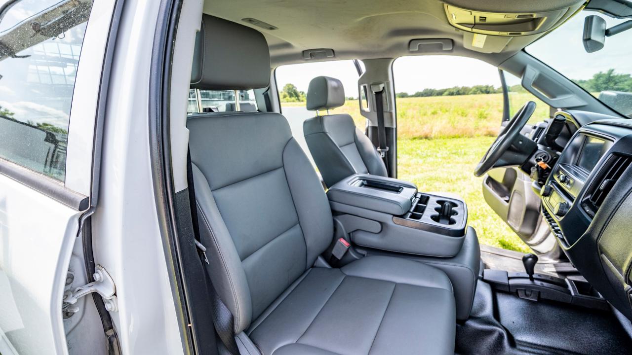 Chevrolet Silverado 3500HD Work Truck Crew Cab 4WD 2017