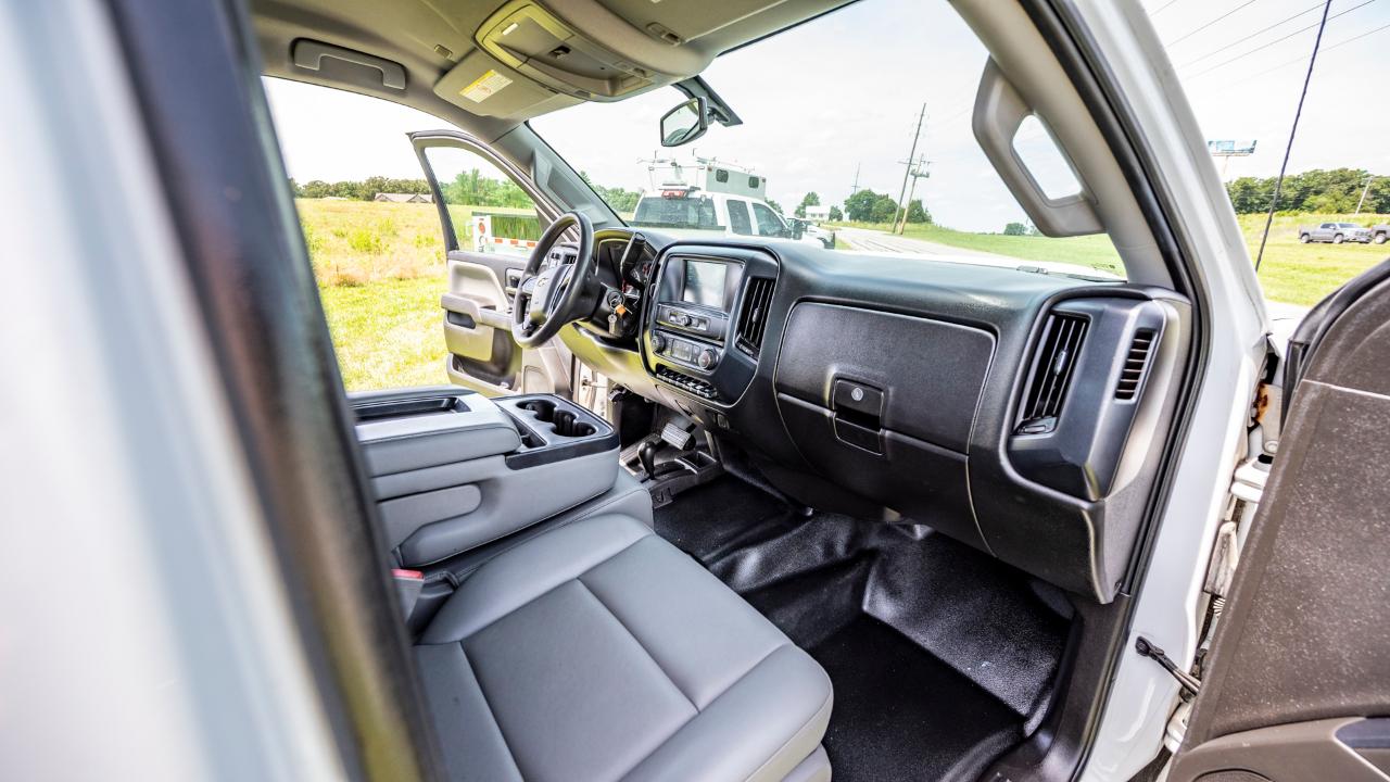 Chevrolet Silverado 3500HD Work Truck Crew Cab 4WD 2017