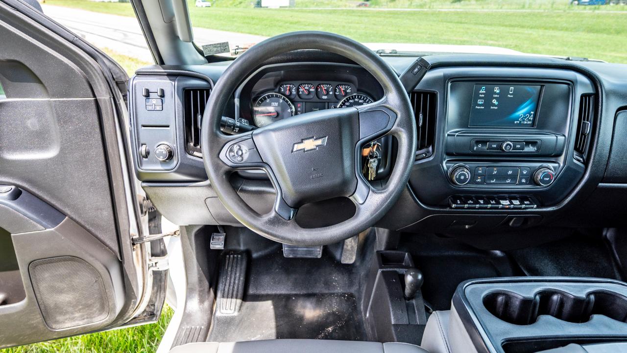 Chevrolet Silverado 3500HD Work Truck Crew Cab 4WD 2017