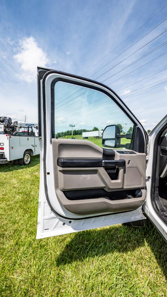 Ford F-550 Regular Cab DRW 2WD 2020