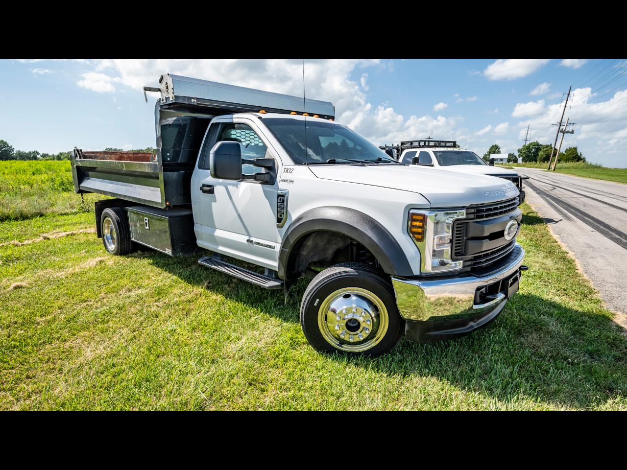 Ford F-550 Regular Cab DRW 4WD 2019
