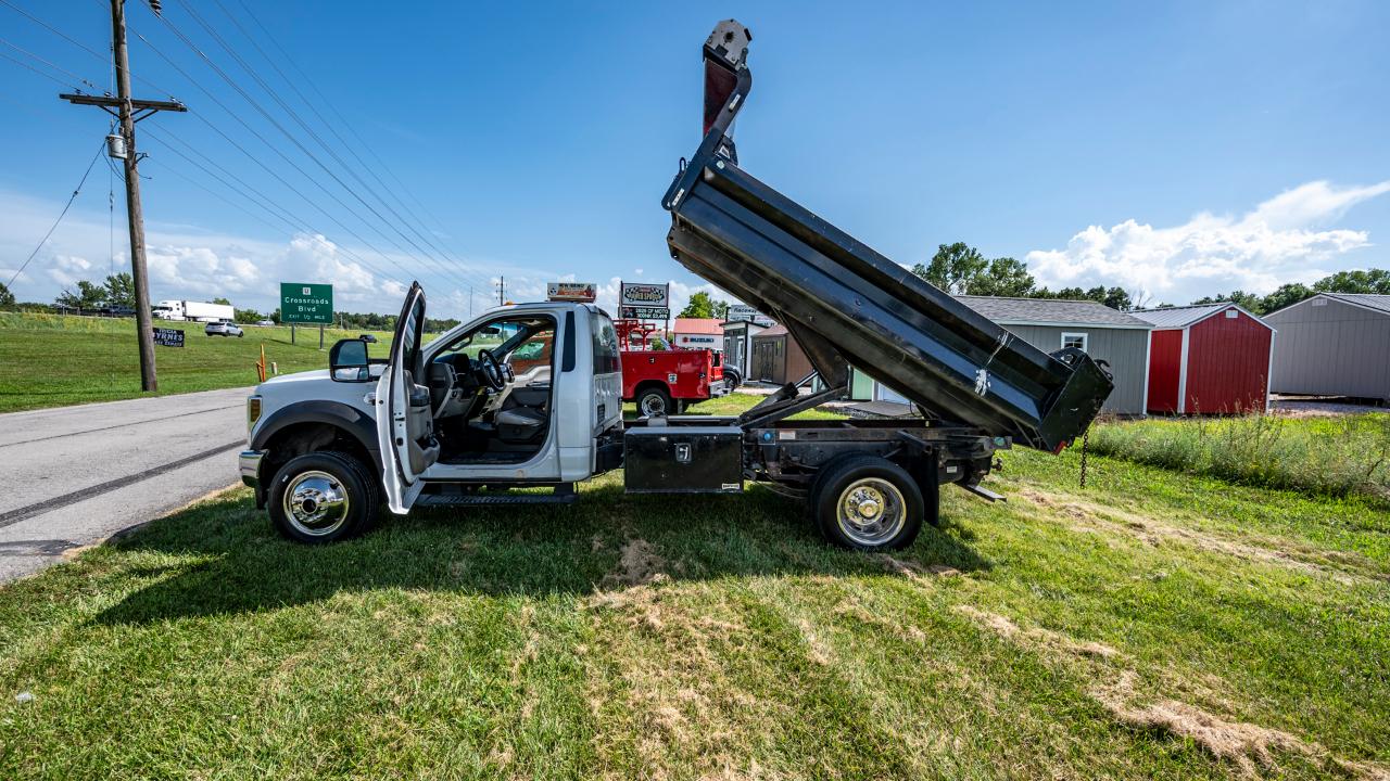 Ford F-550 Regular Cab DRW 4WD 2019