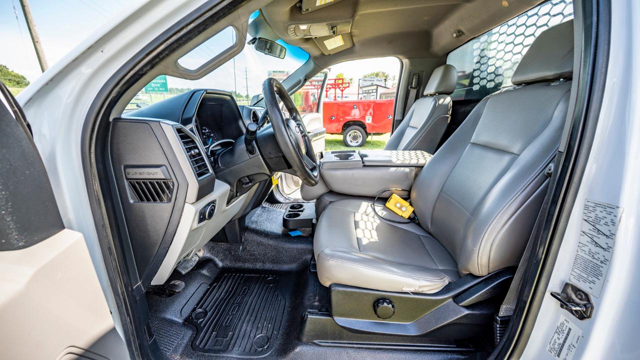 Ford F-550 Regular Cab DRW 4WD 2019