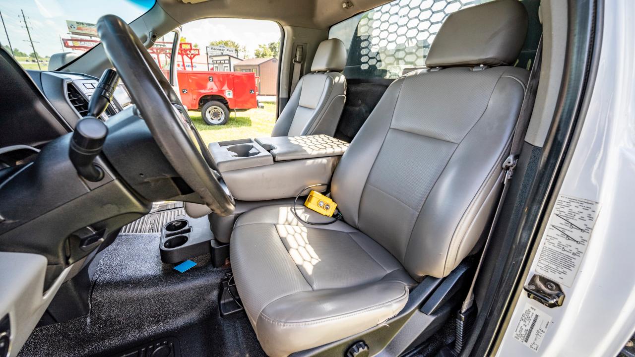 Ford F-550 Regular Cab DRW 4WD 2019