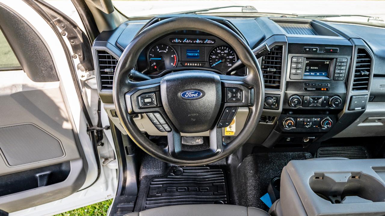 Ford F-550 Regular Cab DRW 4WD 2019