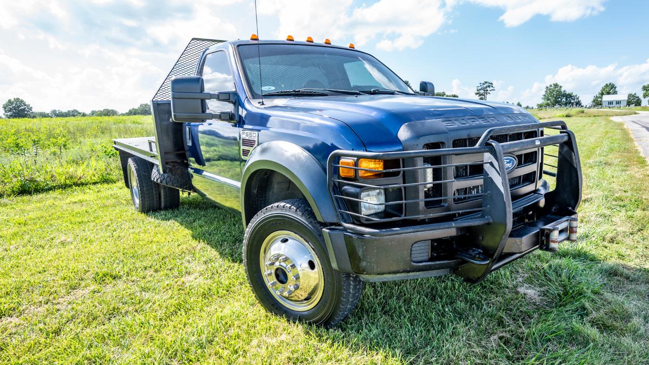 Ford F-550 Regular Cab 4WD DRW 2008