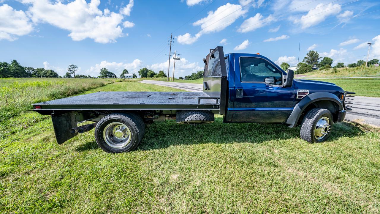 Ford F-550 Regular Cab 4WD DRW 2008