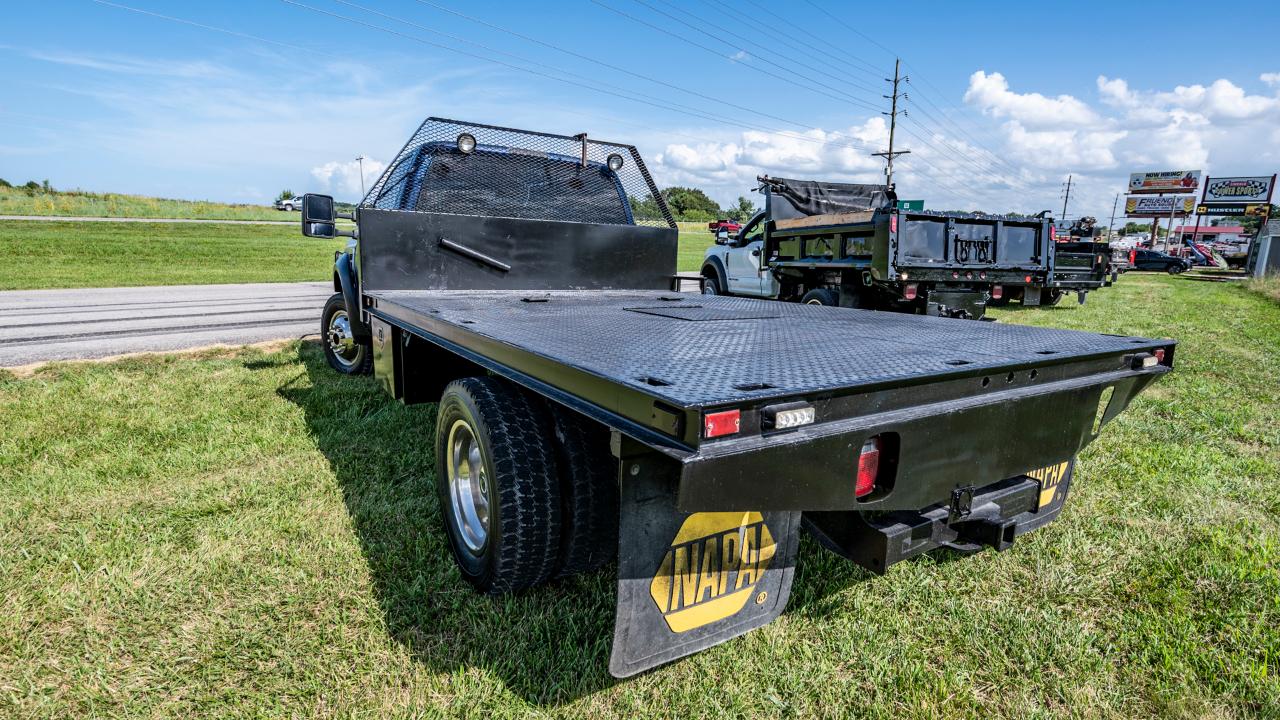 Ford F-550 Regular Cab 4WD DRW 2008