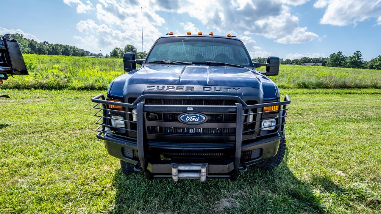 Ford F-550 Regular Cab 4WD DRW 2008