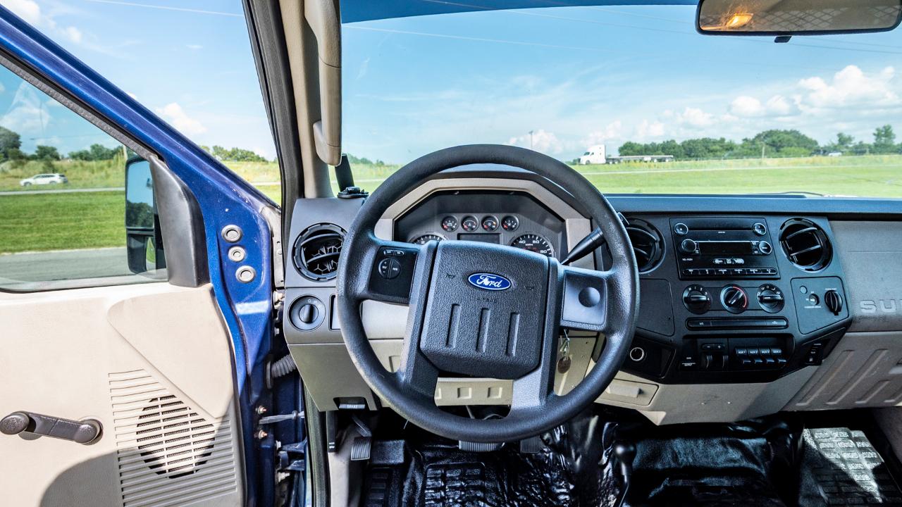 Ford F-550 Regular Cab 4WD DRW 2008