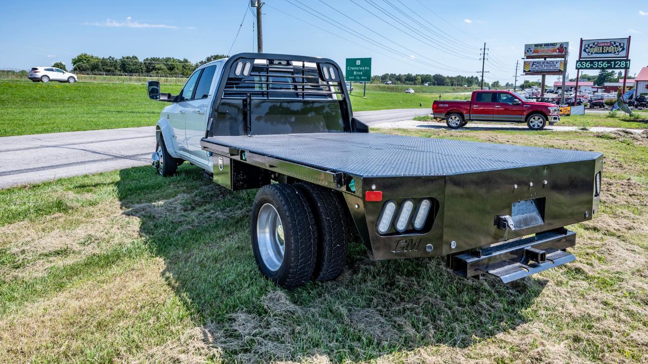 RAM 5500 Crew Cab LWB 4WD DRW 2022